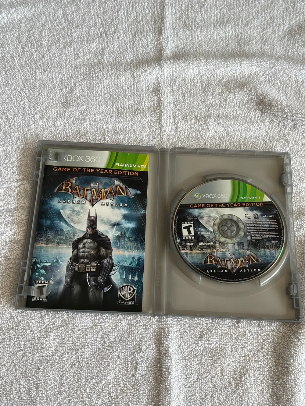 Xbox 360 Batman Arkham Asylum Game of Year Edition Platinum Hits game